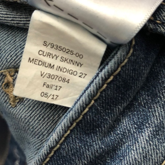 Gap Mid Rise Curvy Skinny Jeans in Indigo, Sz 4 - Picture 12 of 12